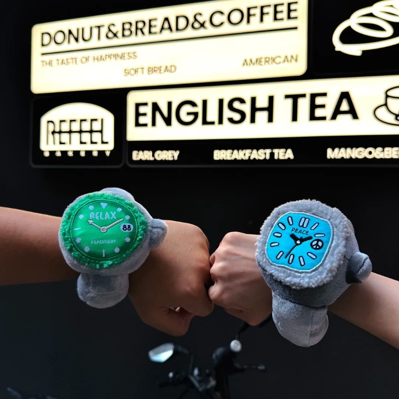 ในสต็อก Pop Sunday Plush Relax - Jewelry And Watches Box บทวิจารณ์และราคา