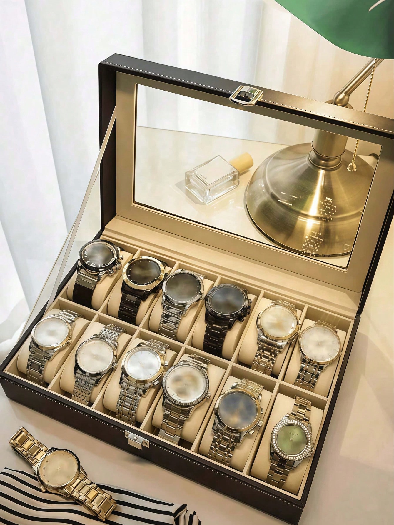 กล่องใส่นาฬิกาหนังพร้อมกุญแจล็ - Jewelry And Watches Box บทวิจารณ์และราคา
